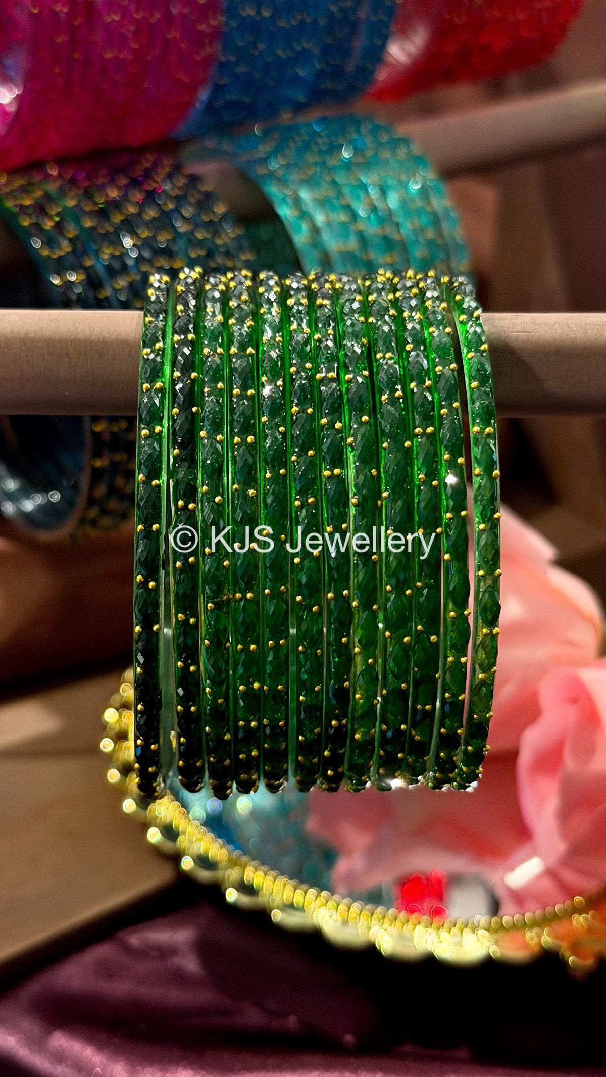 Raindrop glass bangles