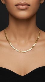 Aisha Gold necklace