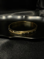 Amayra bangle