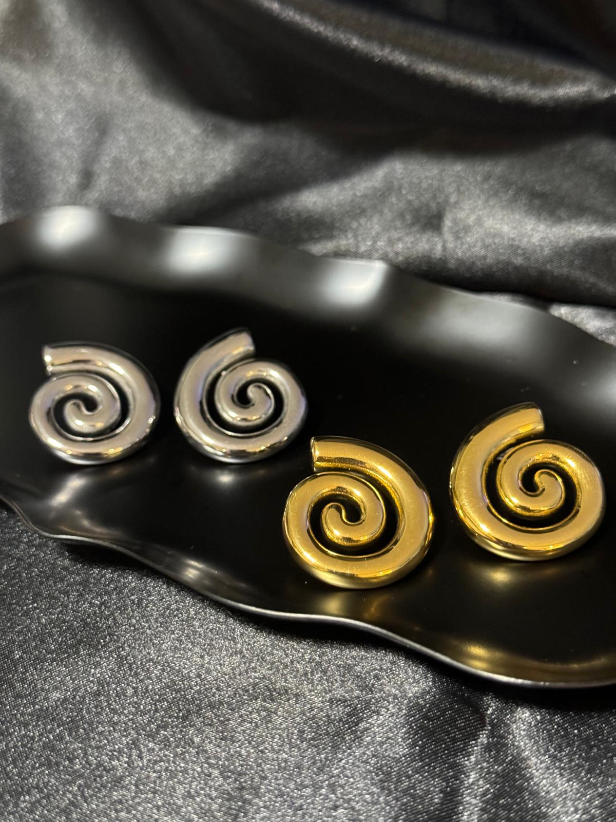 Swirl earrings