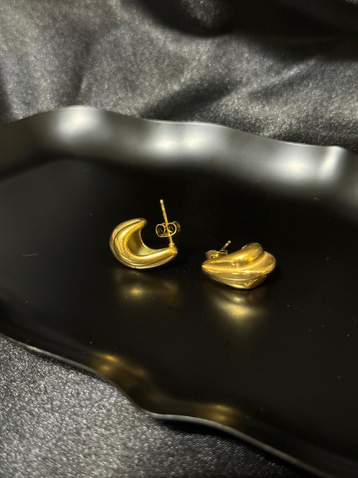 Alma earrings