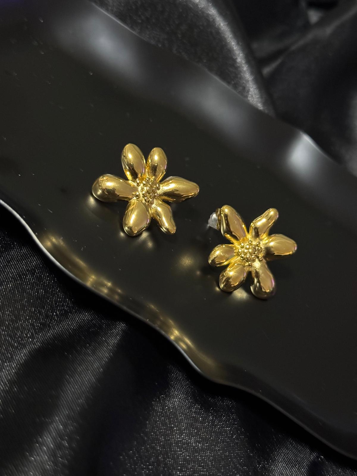 Flora earrings