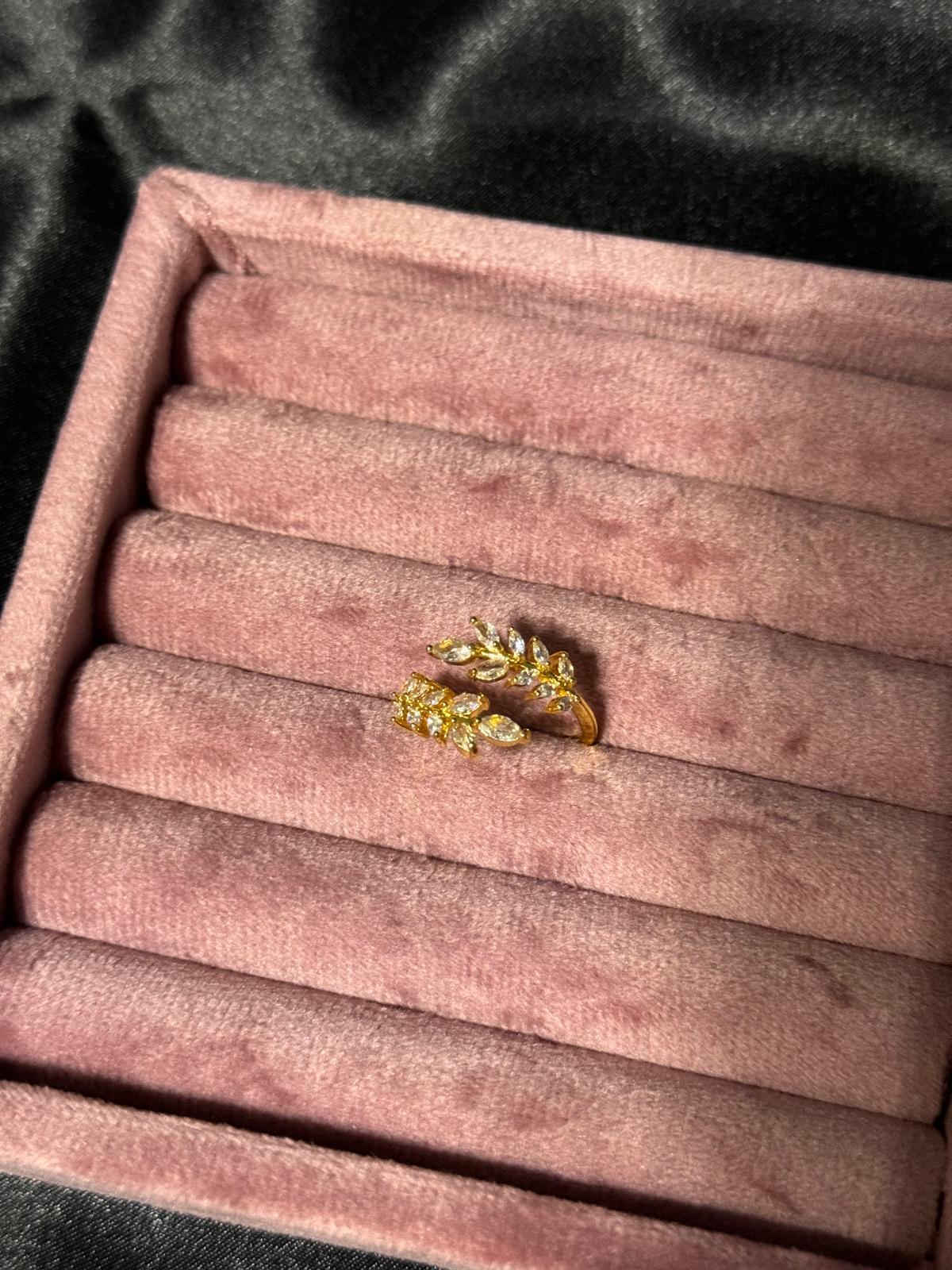 Lily ring