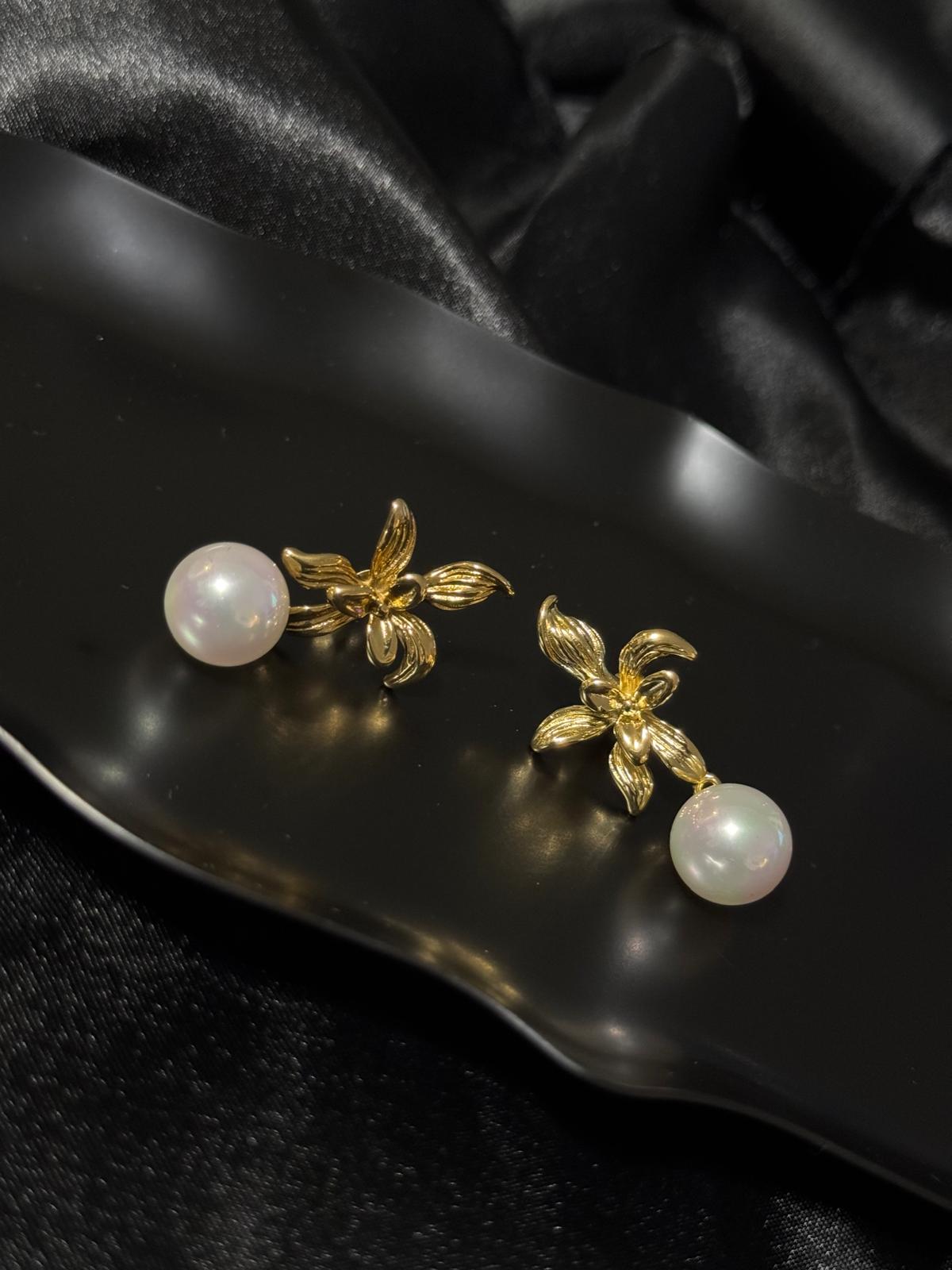 Aaliyah earrings